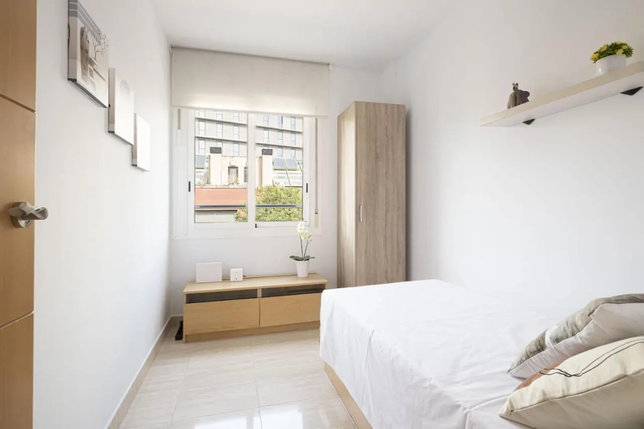 Holiday home Centric Apartment Gran Via Fira Montjuic L'Hospitalet de Llobregat Spain